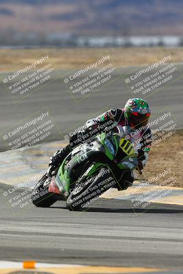 media/Feb-07-2025-CVMA Friday Practice (Fri) [[7034960ba2]]/4-Racer 4/Session 3 (Turn 8)/